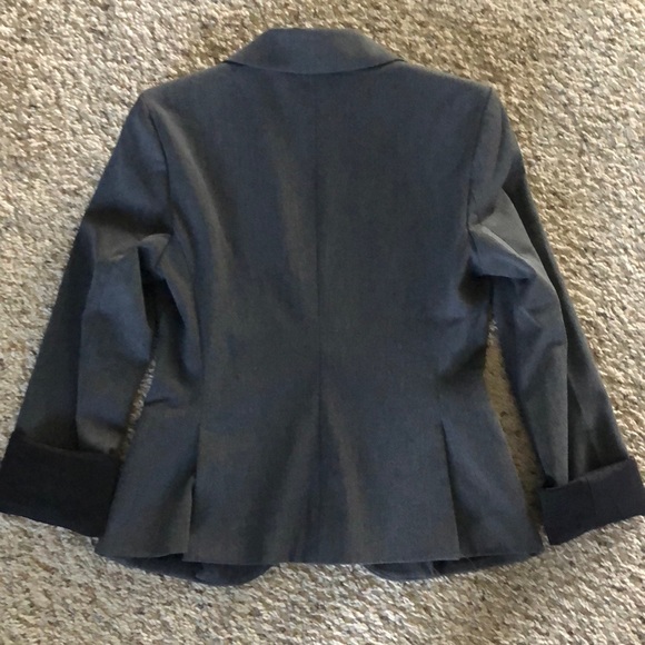 Express Dark Gray Blazer. Size 2 - Picture 4 of 6